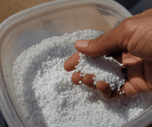 Slow release fertilizer will supercharge you diy potting soil mix recipe. 