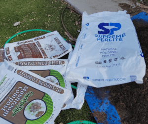 Ingredients of a good potting soil recipe