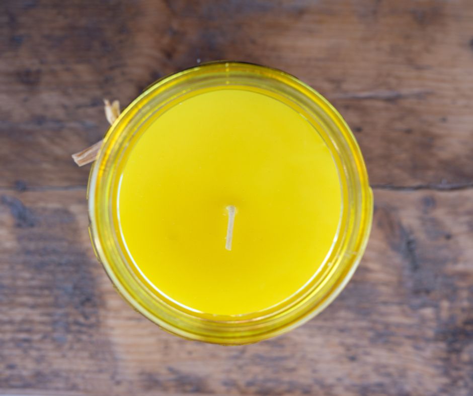 A new yellow citronella candle.